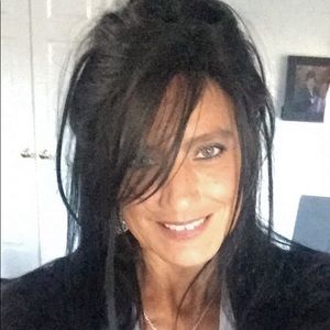 Meet your Posher, Rhonda